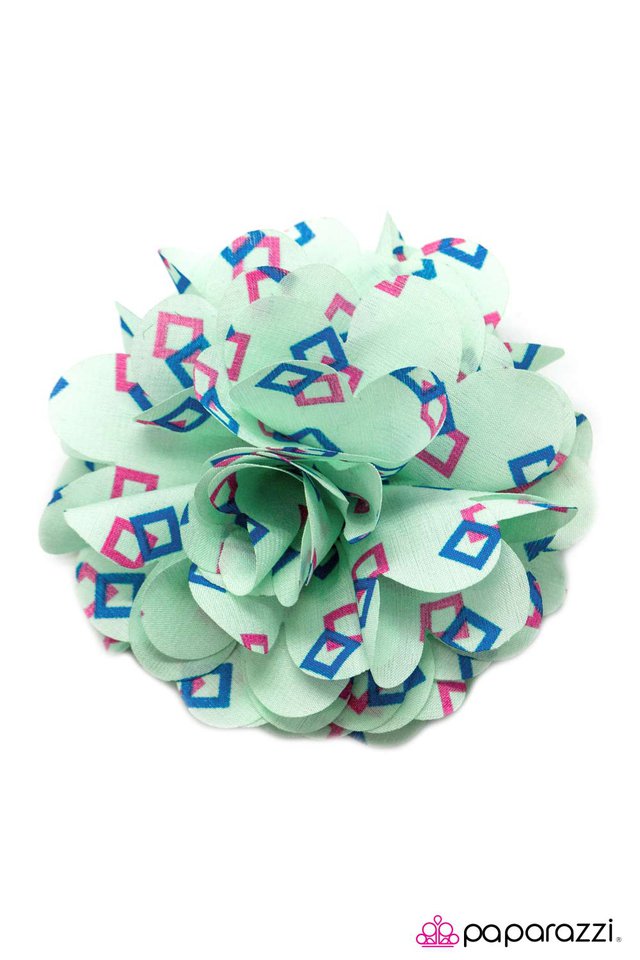Paparazzi ♥ Do You SQUARE To Tell The Truth? - Green ♥ Hair Clip