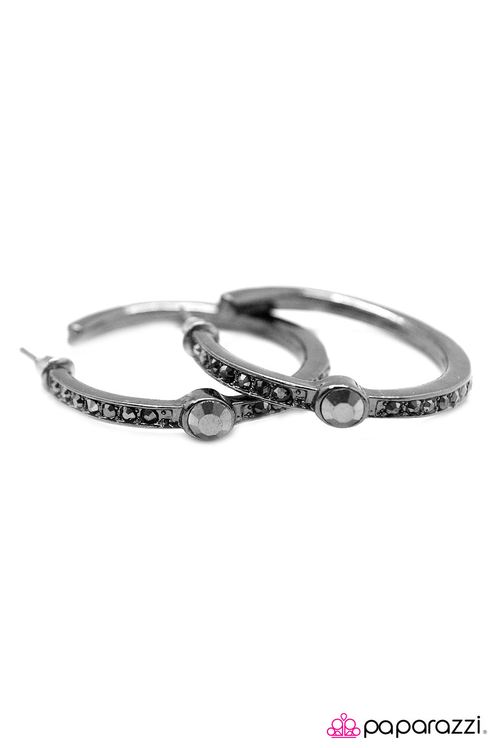 Paparazzi ♥ Acapella - Black ♥ Earrings