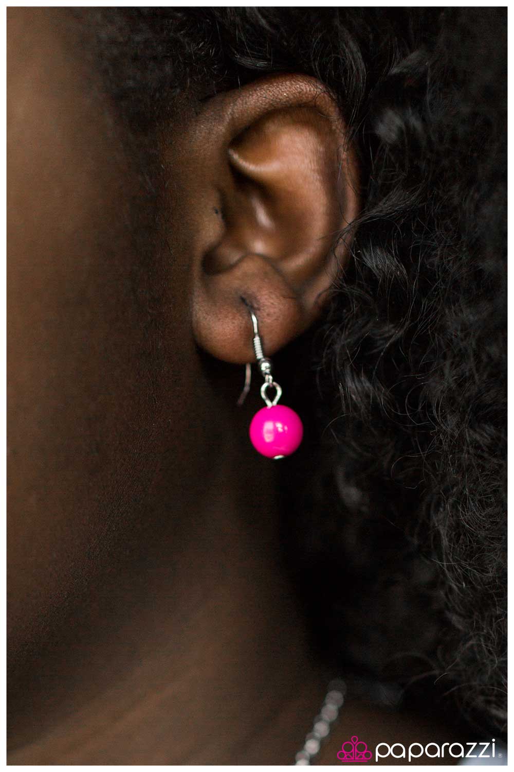 Paparazzi ♥ Finders Keepers - Pink ♥ Necklace