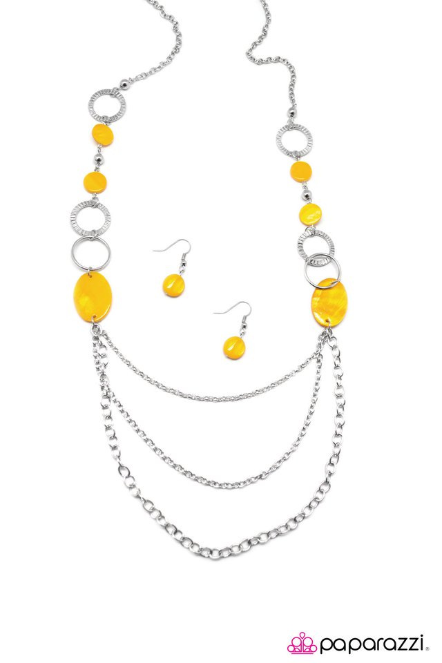 Paparazzi ♥ Happy-Go-Lucky - Yellow ♥ Necklace