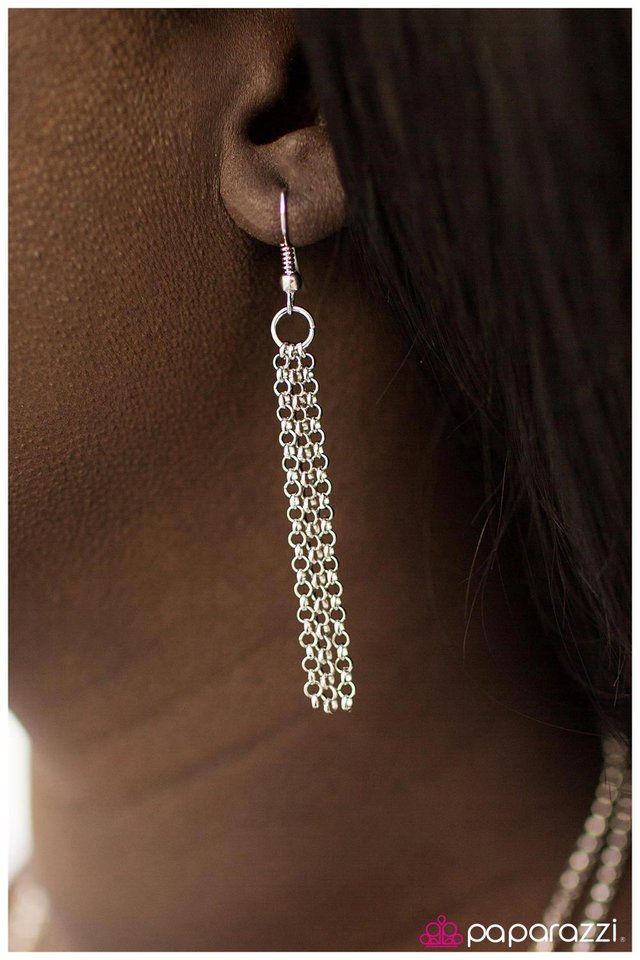 Paparazzi ♥ Warped Tour - Purple ♥ Necklace