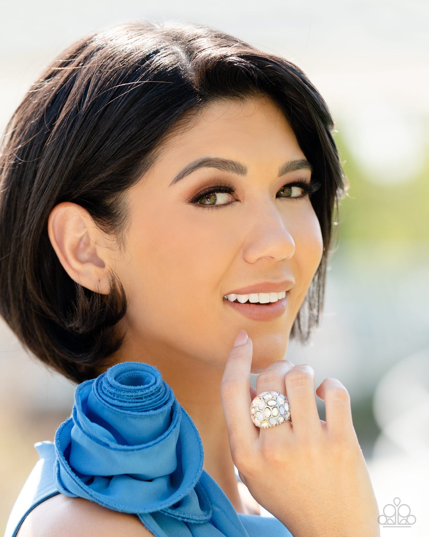 bling-loud-and-proud-white-p4st-wtxx-029xx