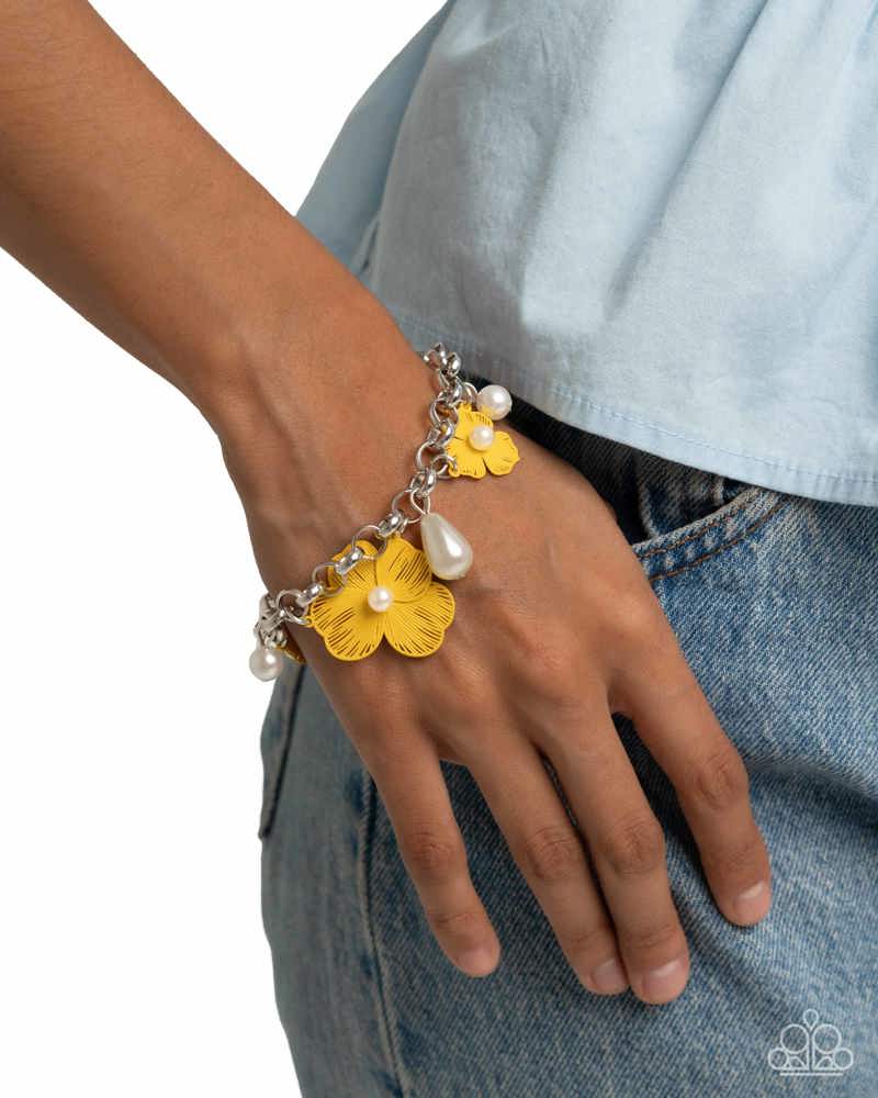 whimsical-ware-complete-look-81705-bb-yw-ho