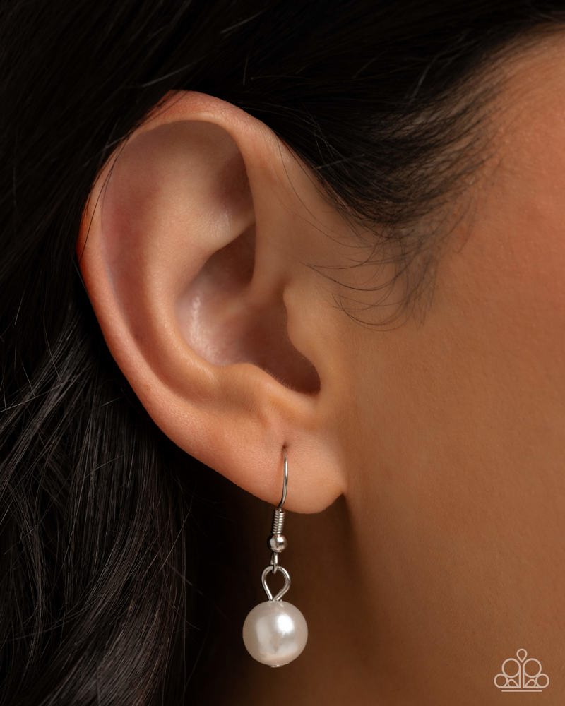 pearly-pact-complete-look-81144-bb-wt-gu