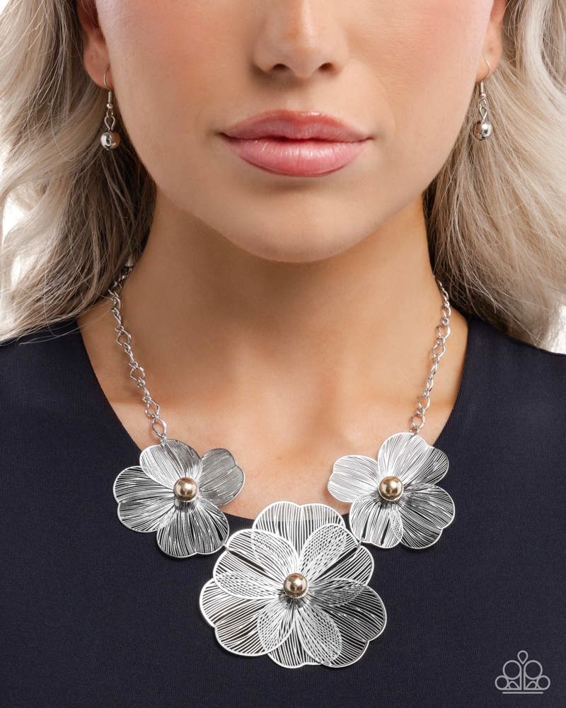 wiry-wreath-silver-81750-p2st-svxx-265xx