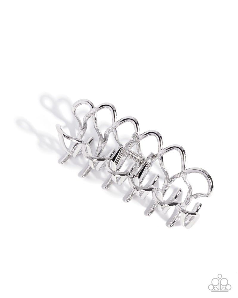 scalloped-showstopper-silver-82508-p7cc-svxx-023xx