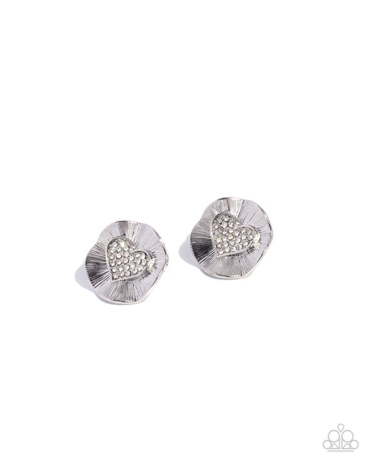 smitten-sunburst-white-82212-p5po-wtxx-512xx
