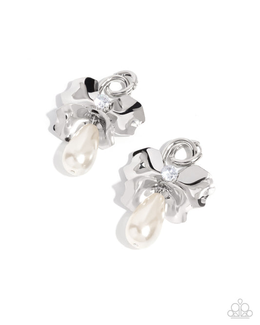 champagne-celebration-white-82511-p5ho-wtxx-232xx