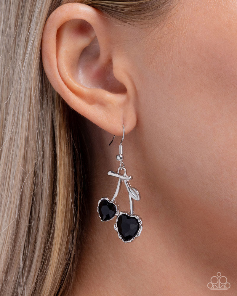 courting-cherries-black-81653-p5da-bkxx-119xx