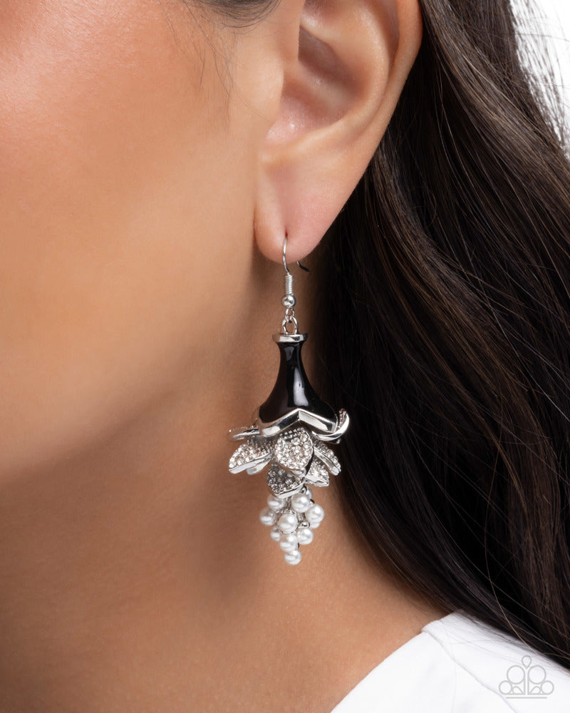 brilliant-bells-black-81785-p5re-bkxx-498xx
