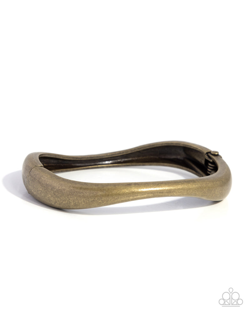 metallic-main-attraction-brass-81383-p9ba-brxx-092xx
