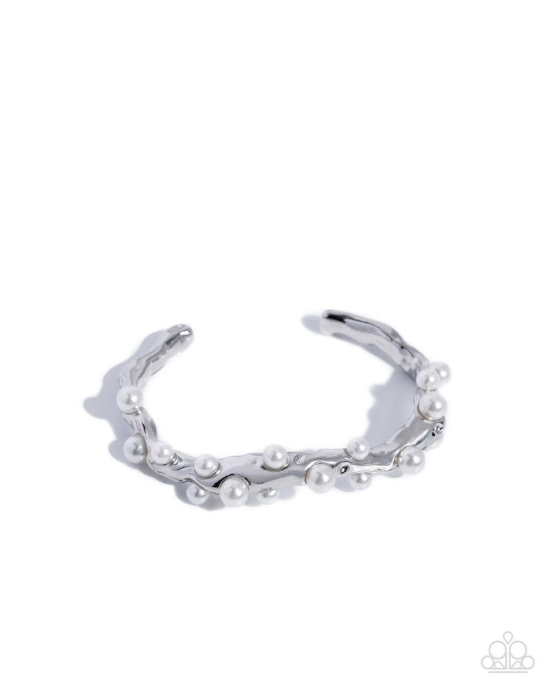 royal-touch-white-82170-p9re-wtxx-702xx