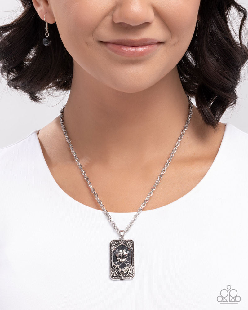 antiqued-advance-black-82044-p2se-bkxx-394xx