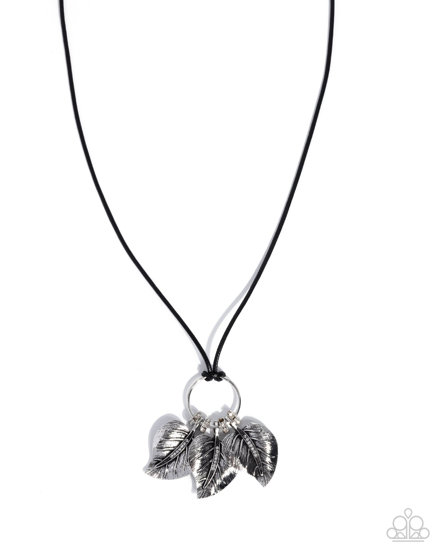 loaded-with-leaves-black-81758-p2se-bkxx-396xx
