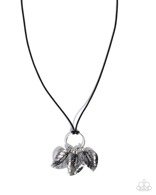 loaded-with-leaves-black-81758-p2se-bkxx-396xx