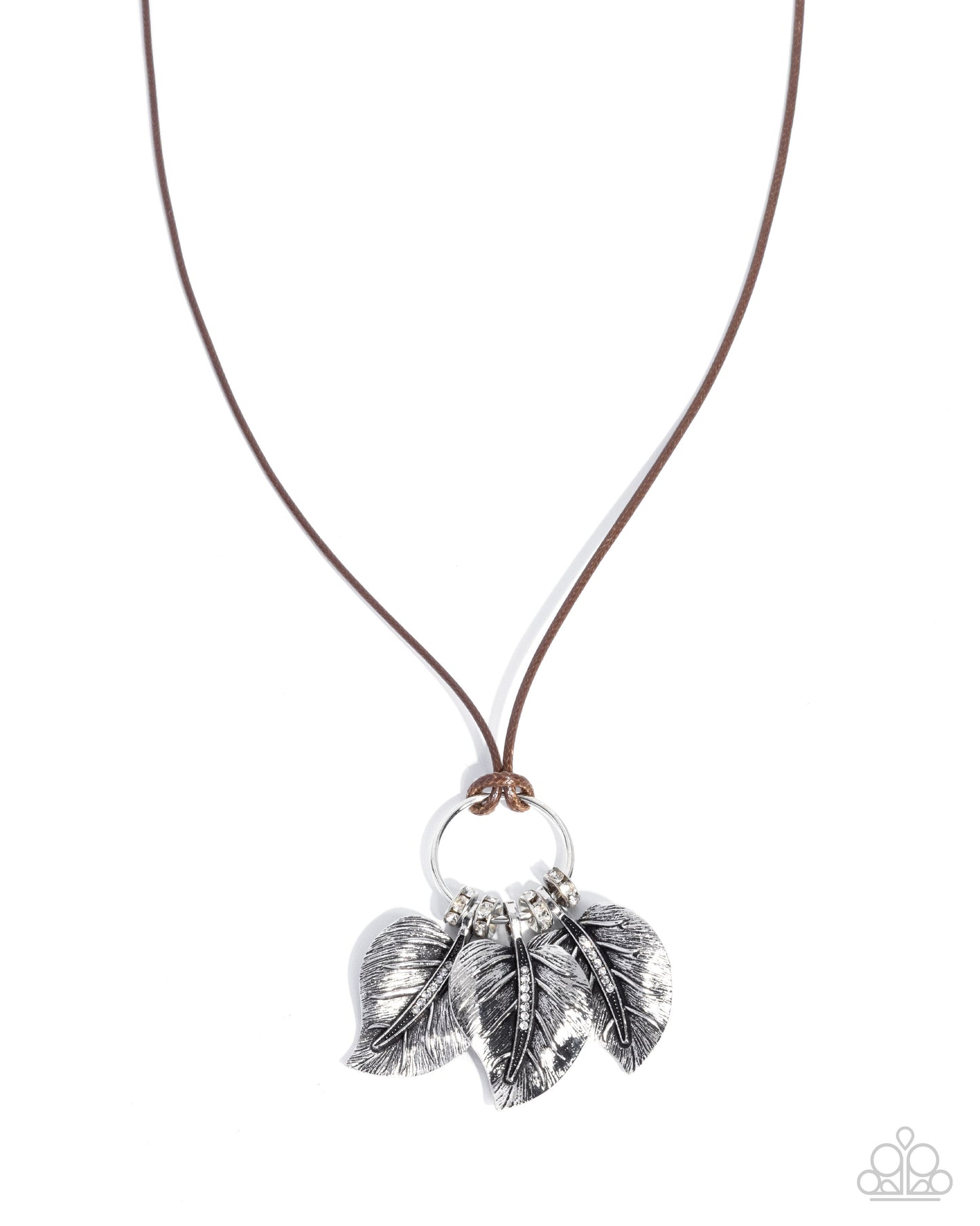 loaded-with-leaves-brown-81179-p2se-bnxx-293xx