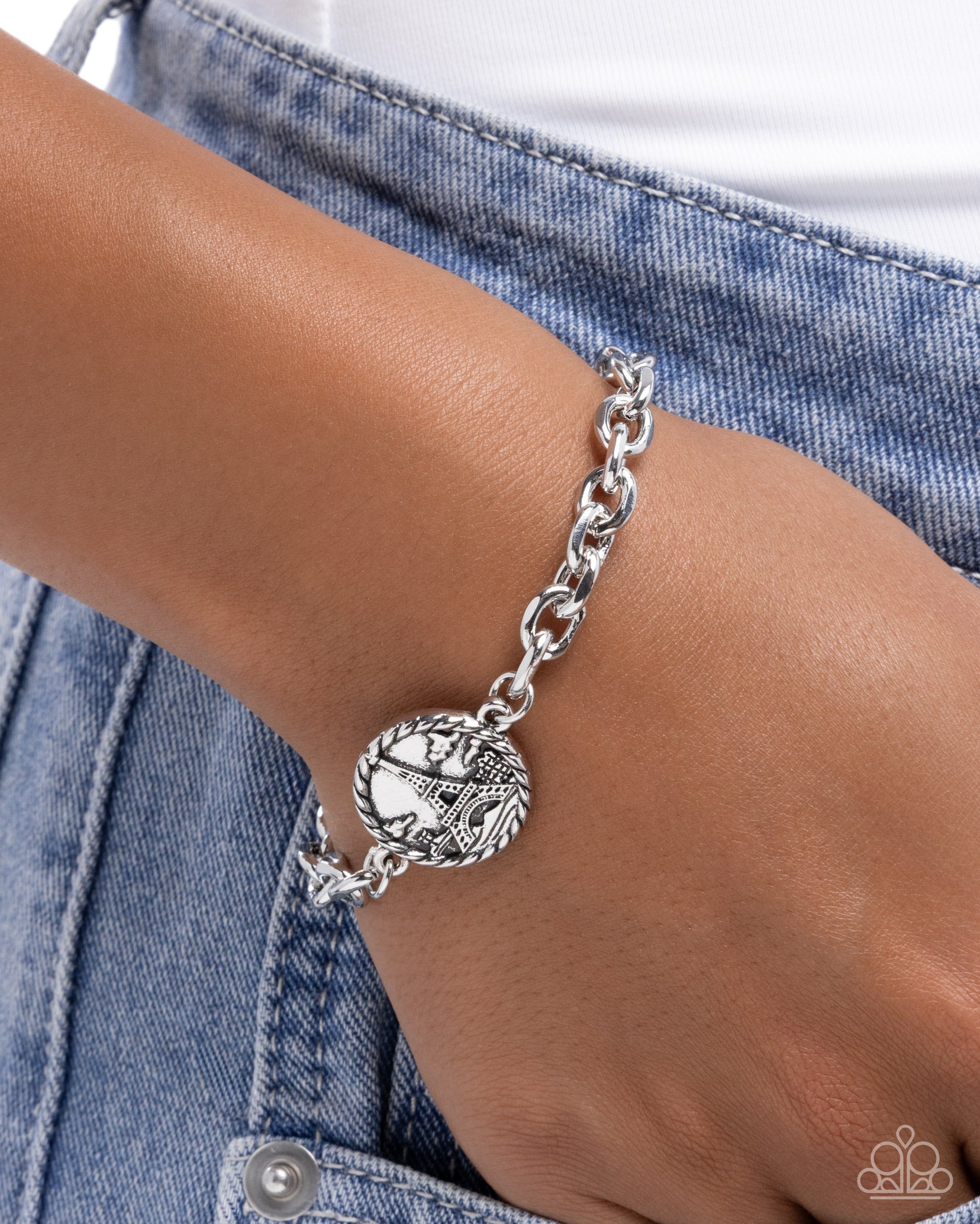 french-class-silver-81874-p9ba-svxx-284xx