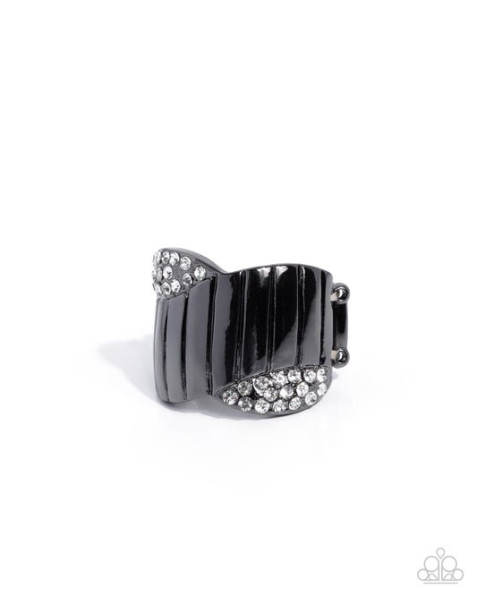 chic-crossover-black-81180-p4re-bkxx-304xx