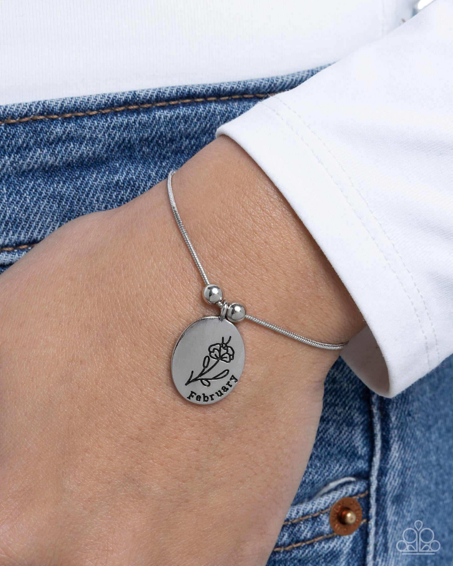 personalized-bouquet-february-silver-82005-p9da-svxx-261xx