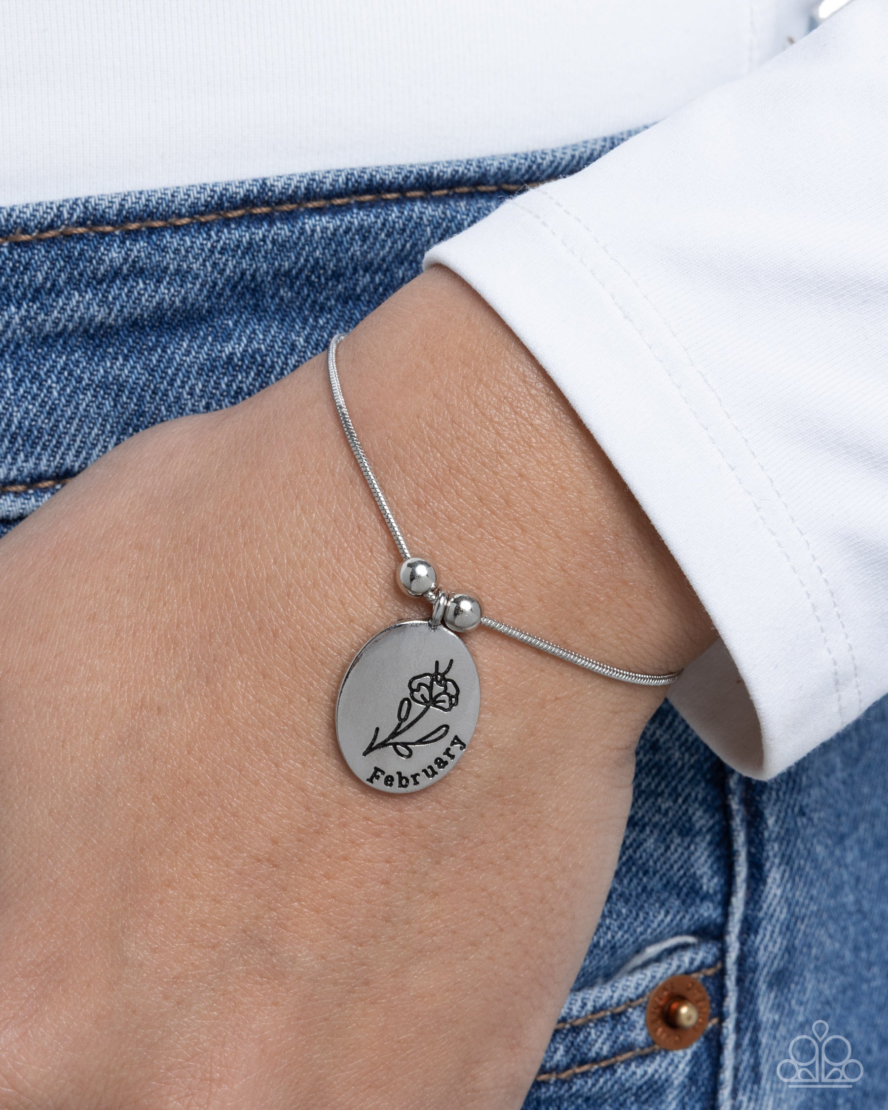 personalized-bouquet-february-silver-82005-p9da-svxx-261xx