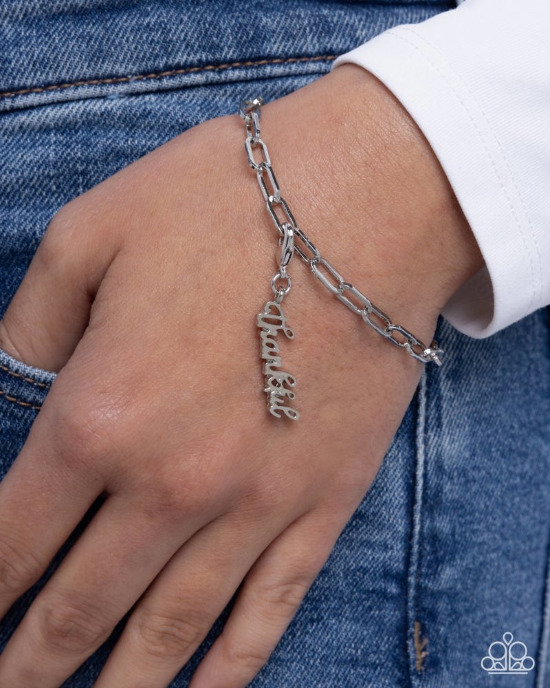 tastefully-thankful-silver-81017-p9cb-svxx-286xx