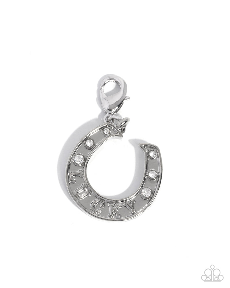 horseshoe-hold-white-82497-p9cb-wtxx-095xx