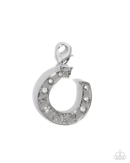horseshoe-hold-white-82497-p9cb-wtxx-095xx