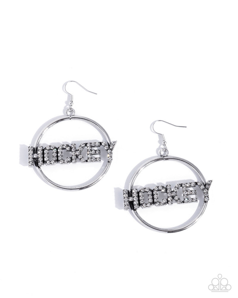 the-puck-is-in-play-white-81312-p5wd-wtxx-097xx