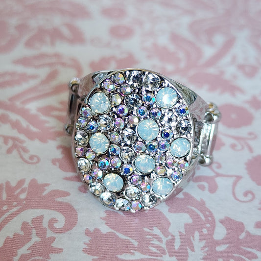 Paparazzi ♥ Pampered Pattern - White ♥  Ring