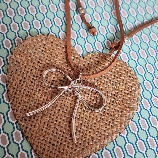 Paparazzi ♥ Bolo Bow - Brown ♥  Necklace