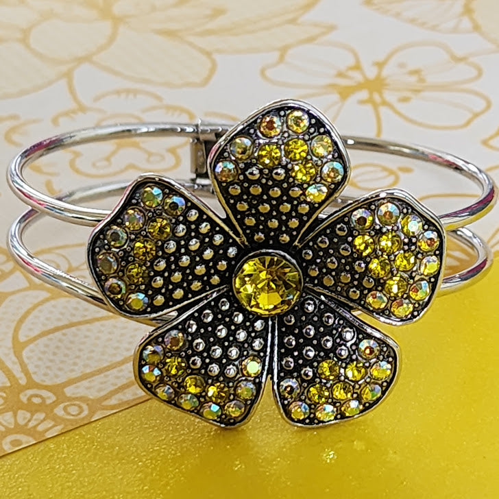 Paparazzi ♥ Bedazzled Bloom - Yellow ♥  Bracelet