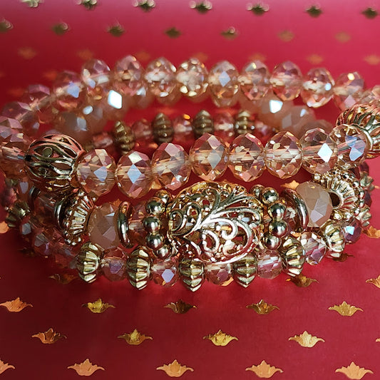 Paparazzi ♥ Malibu Maiden - Gold ♥  Bracelet