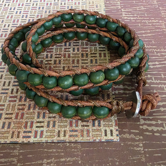 Paparazzi ♥ Pine Paradise - Green ♥  Bracelet
