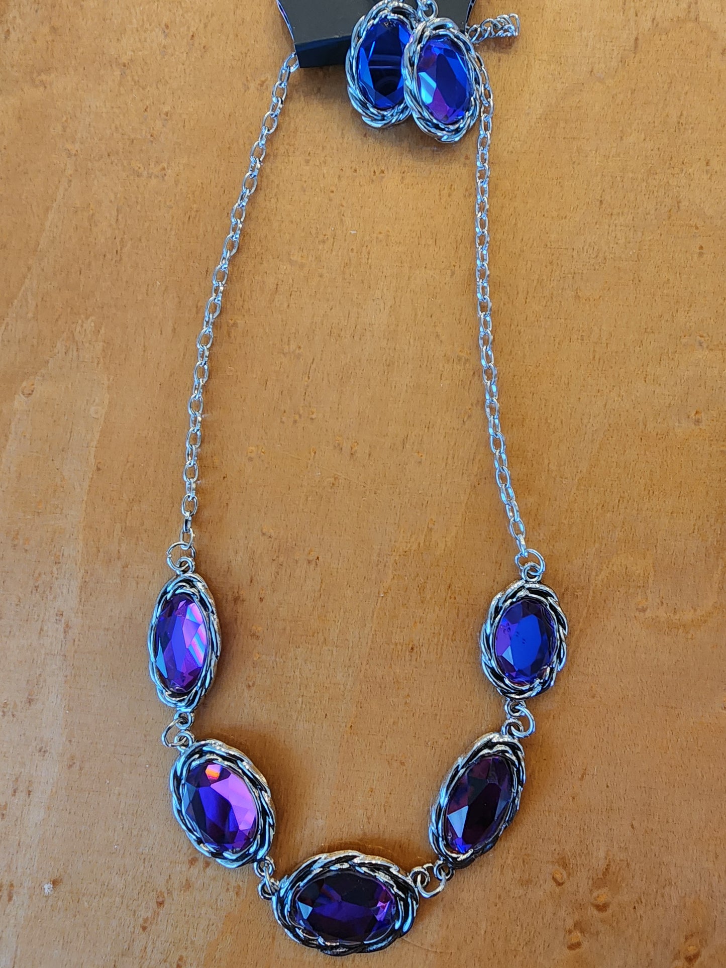 Paparazzi ♥ Regal Renaissance - Multi ♥  Necklace