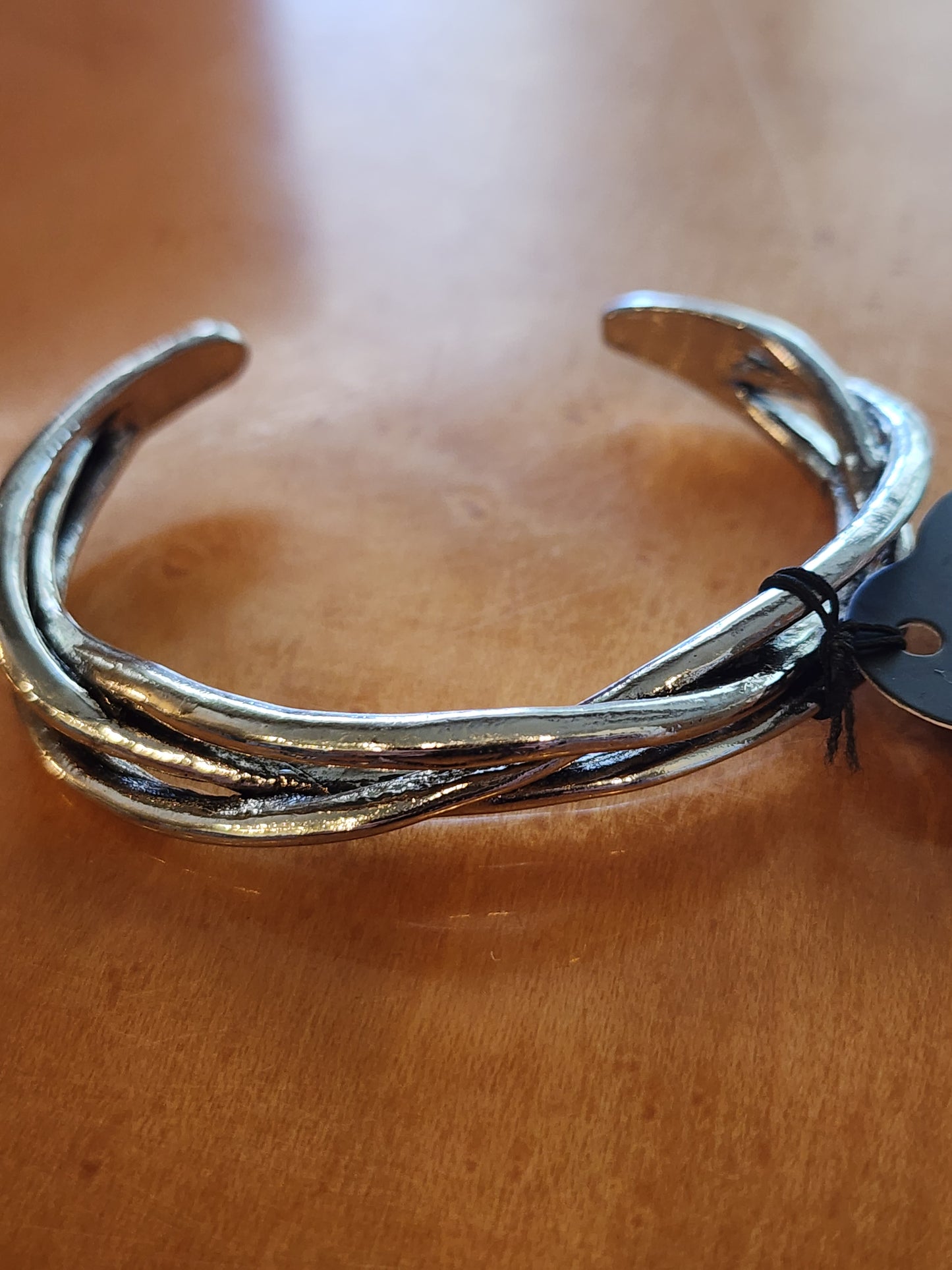 Paparazzi ♥ PLAIT Tectonics - Silver ♥  Bracelet