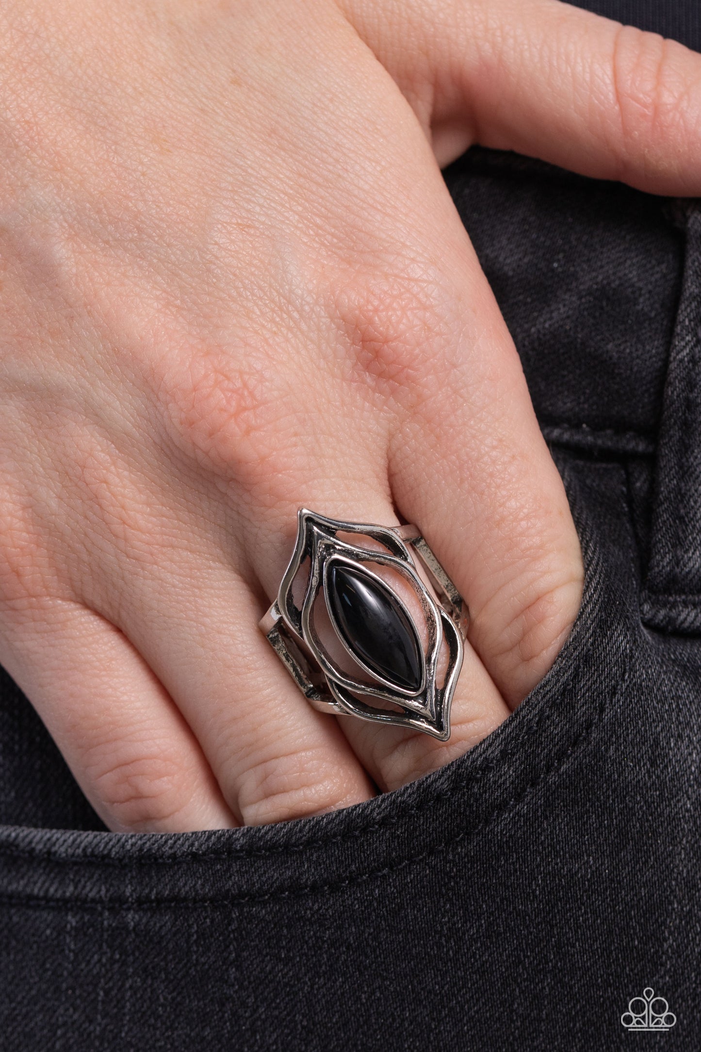 fearless-fluorescence-black-p4wh-bkxx-121xx