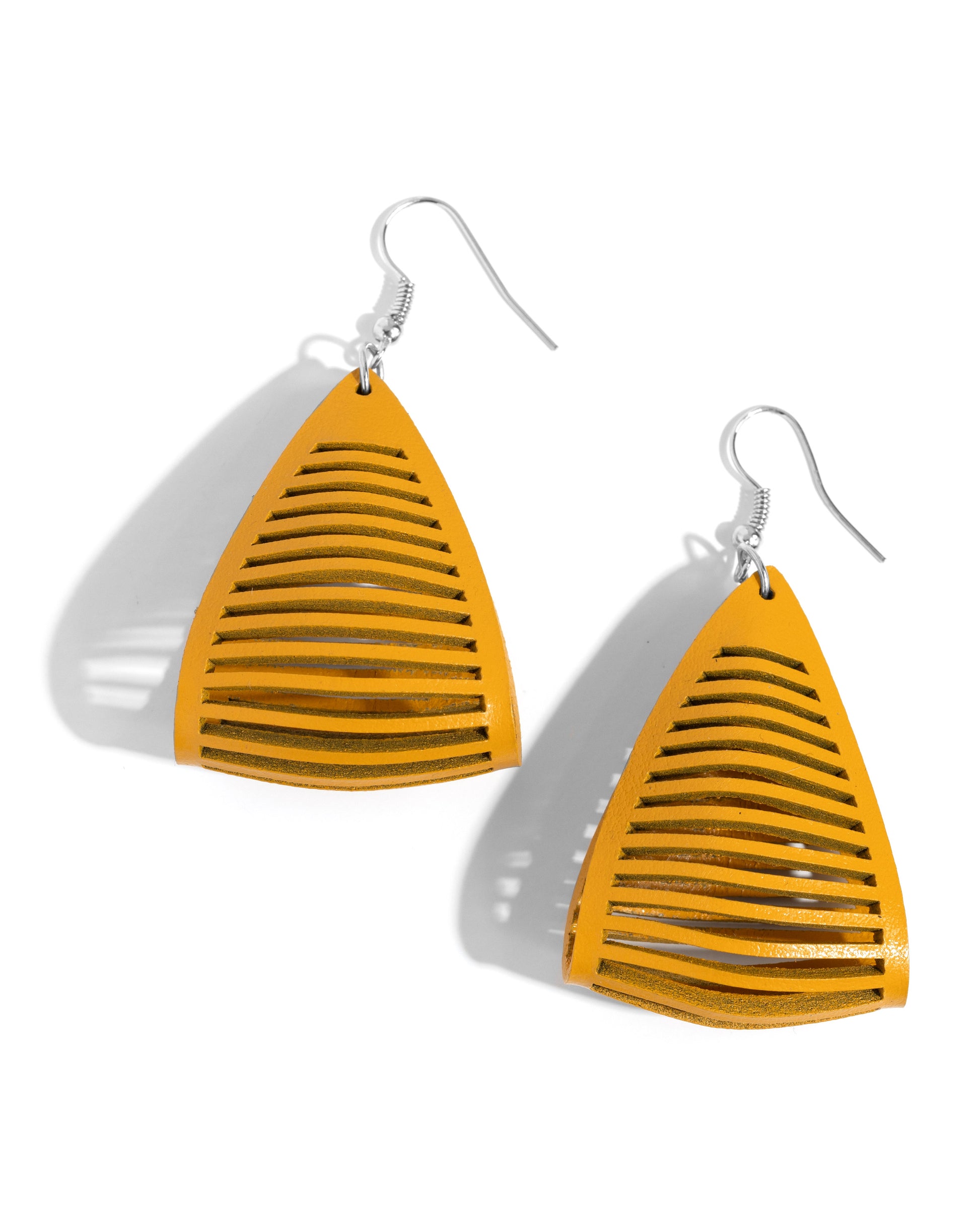 in-and-outback-yellow-p5se-ywxx-151xx