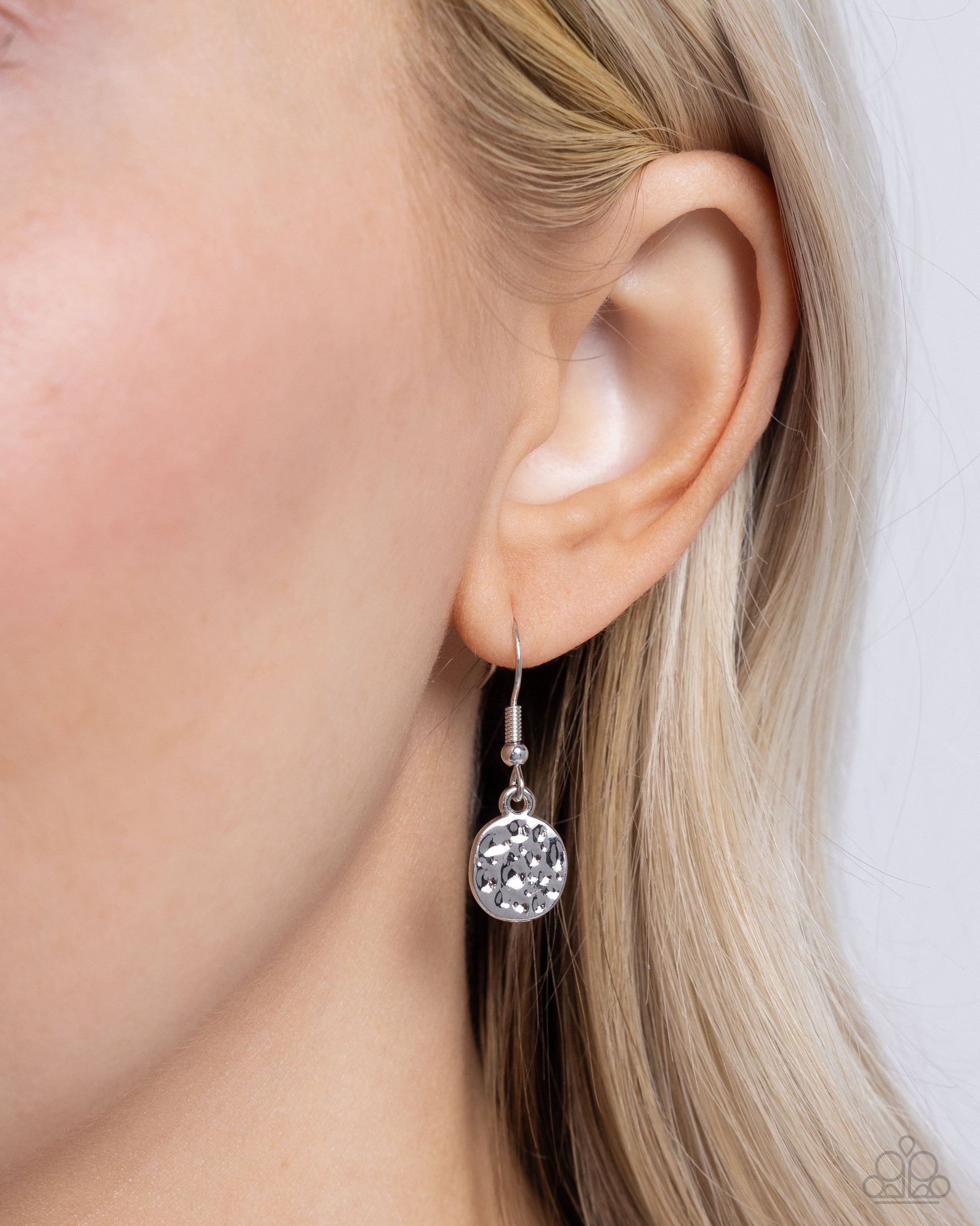 elongated-elegance-silver-p2ba-svxx-082xx