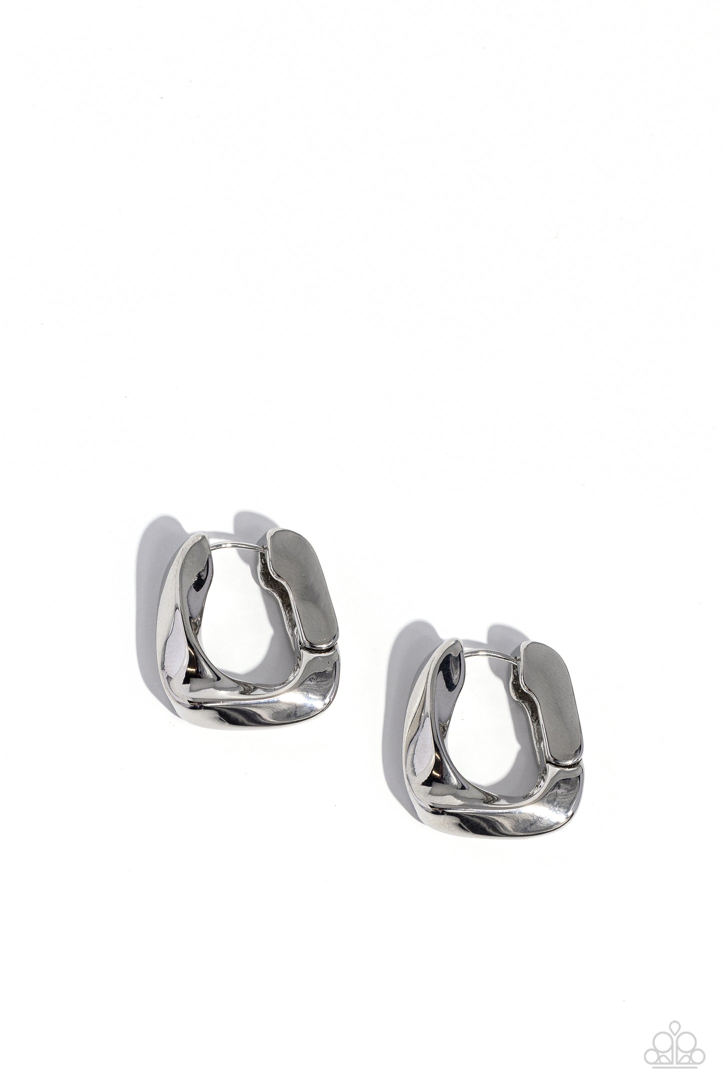 asymmetric-advocate-silver-p5ho-svxx-382xx