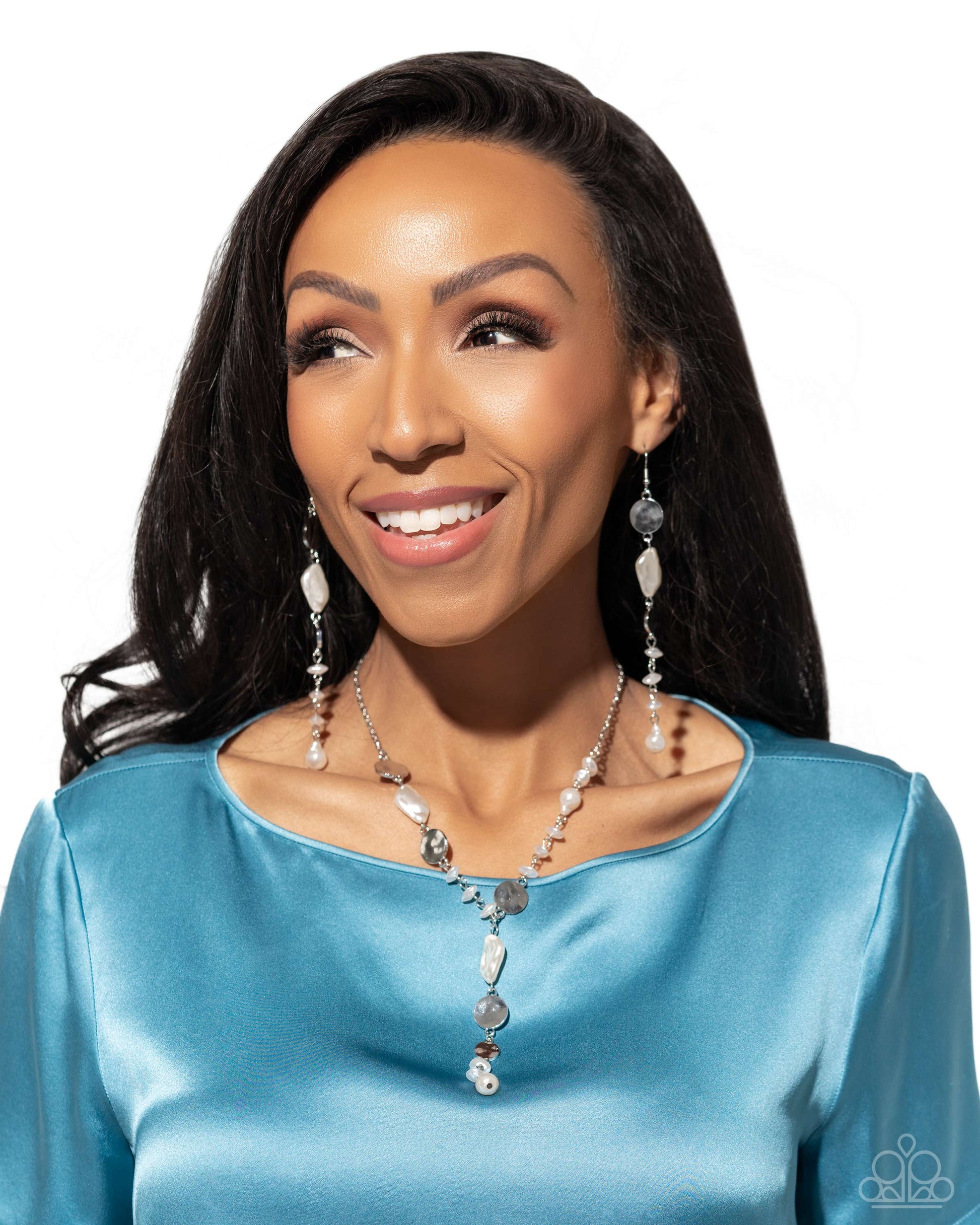 executive-expression-white-p2re-wtxx-678uw