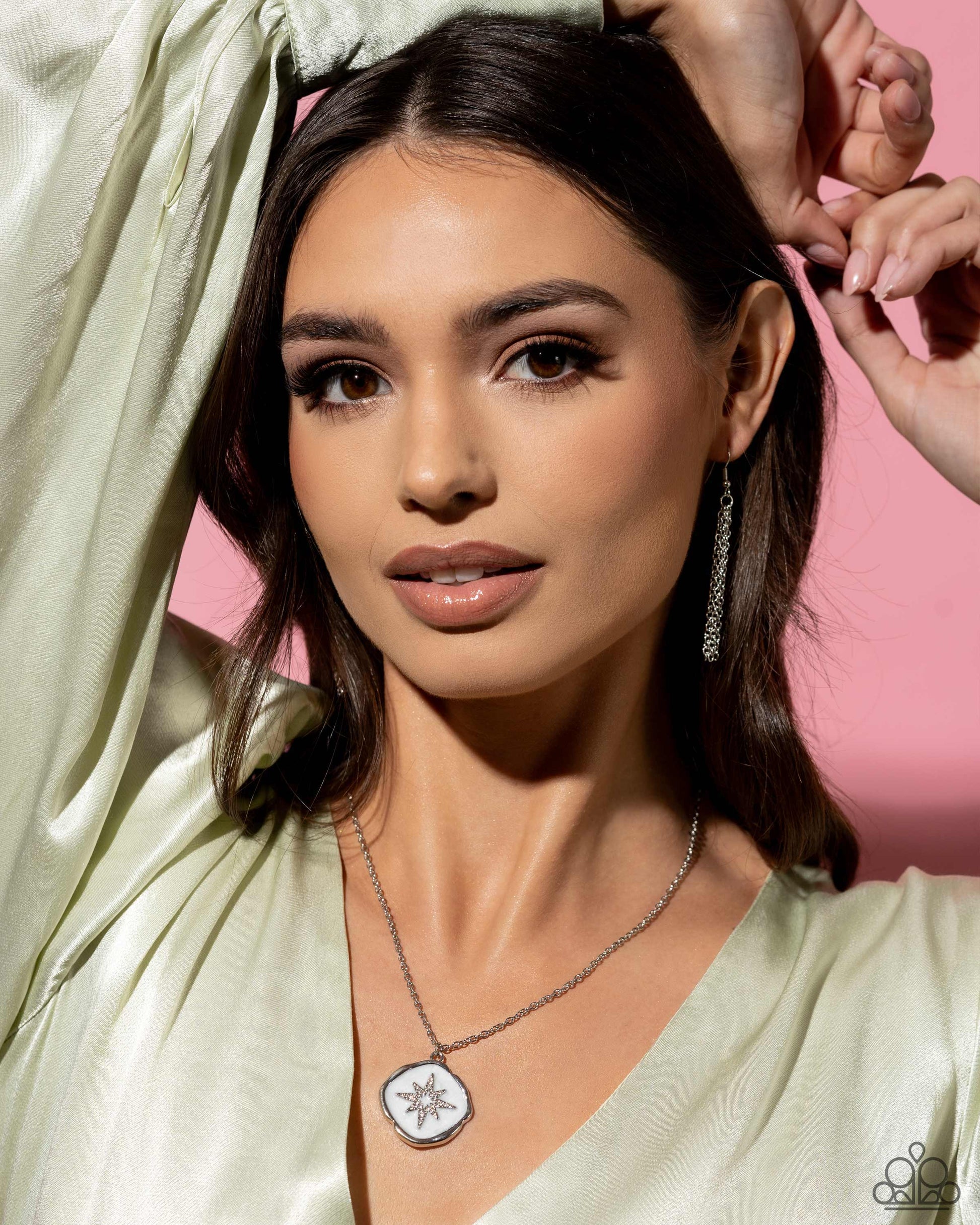 soaring-stars-white-p2da-wtxx-312xx