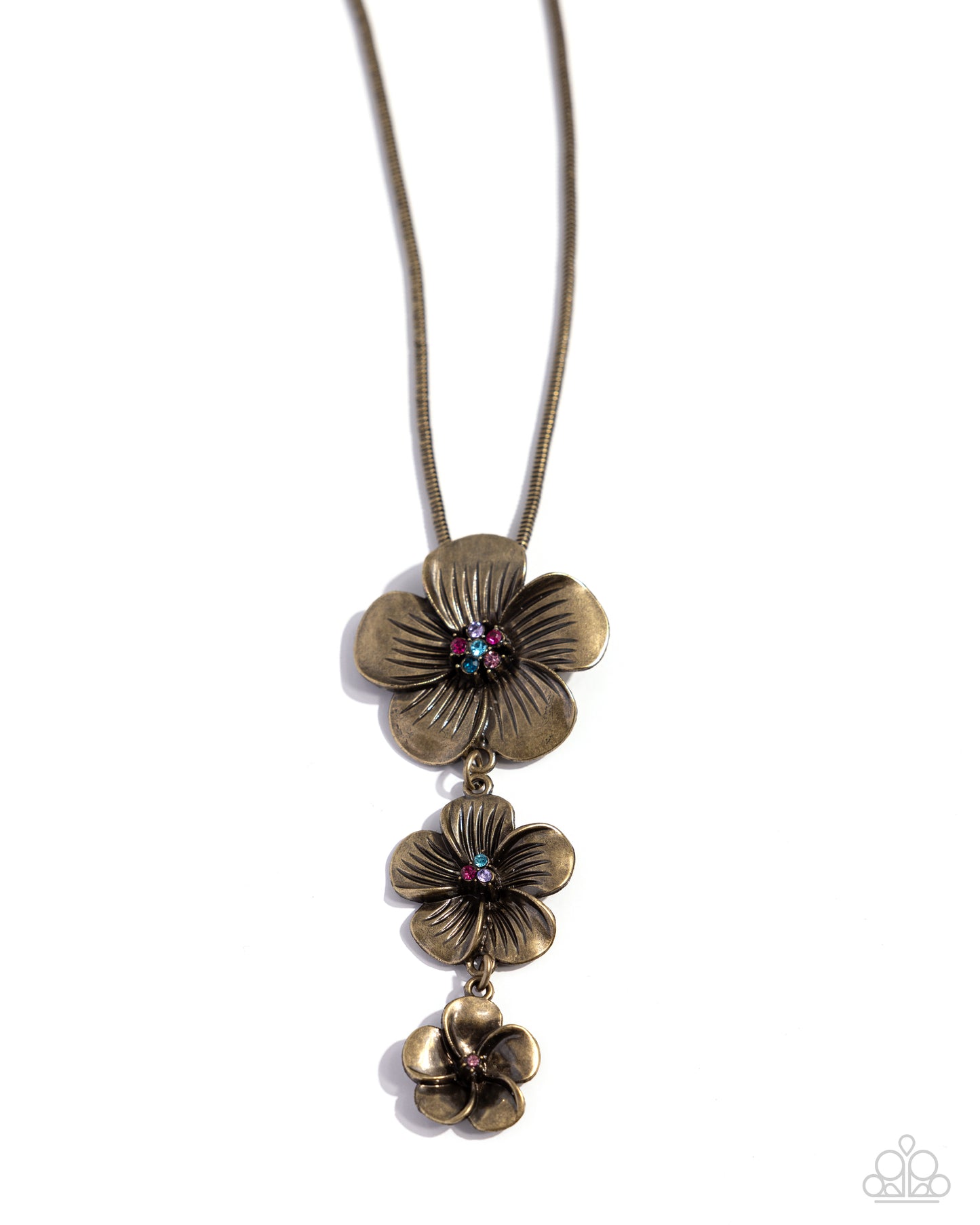 wallflower-whimsy-brass-p2st-brxx-131xx