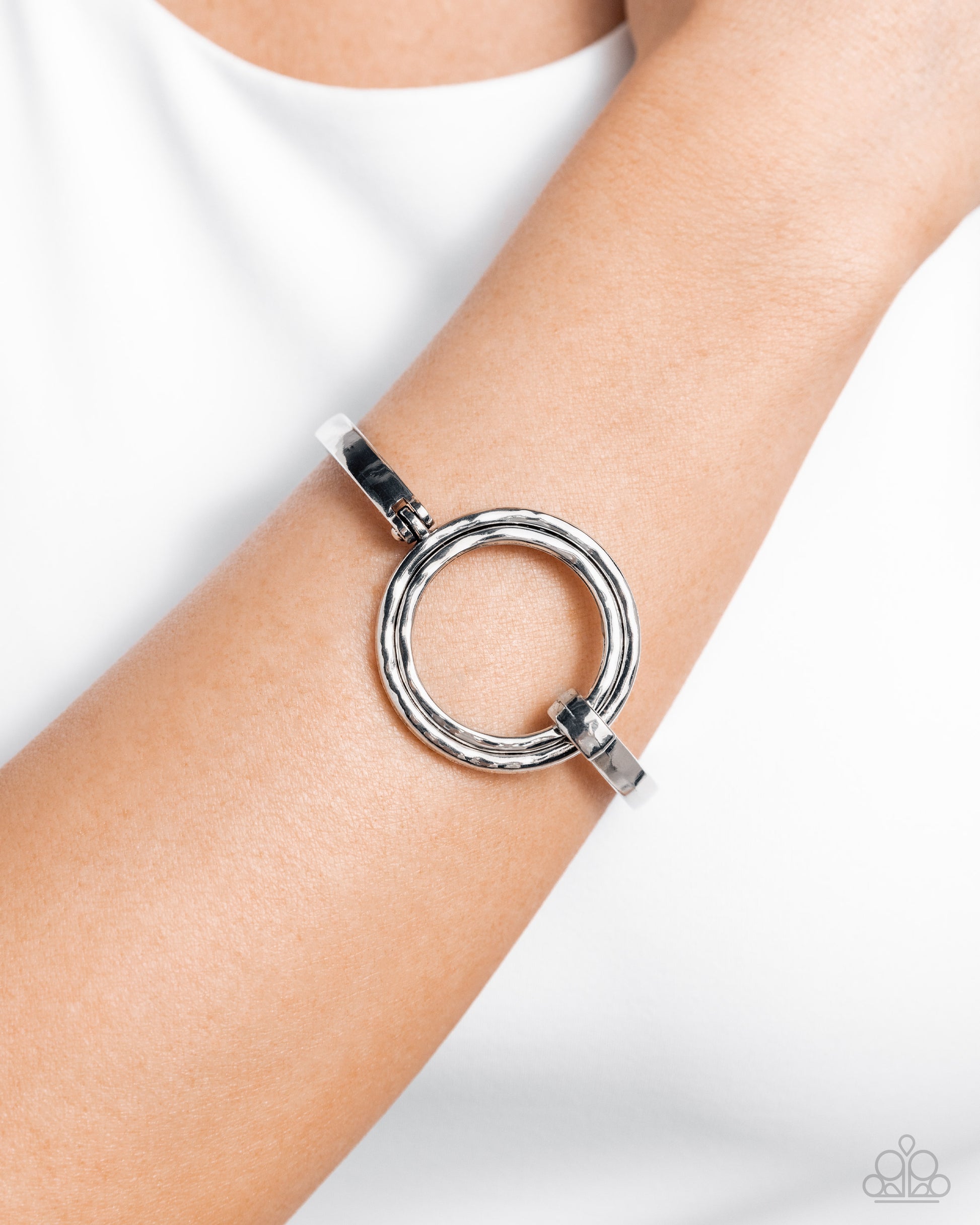 rustic-review-silver-p9ba-svxx-211xx