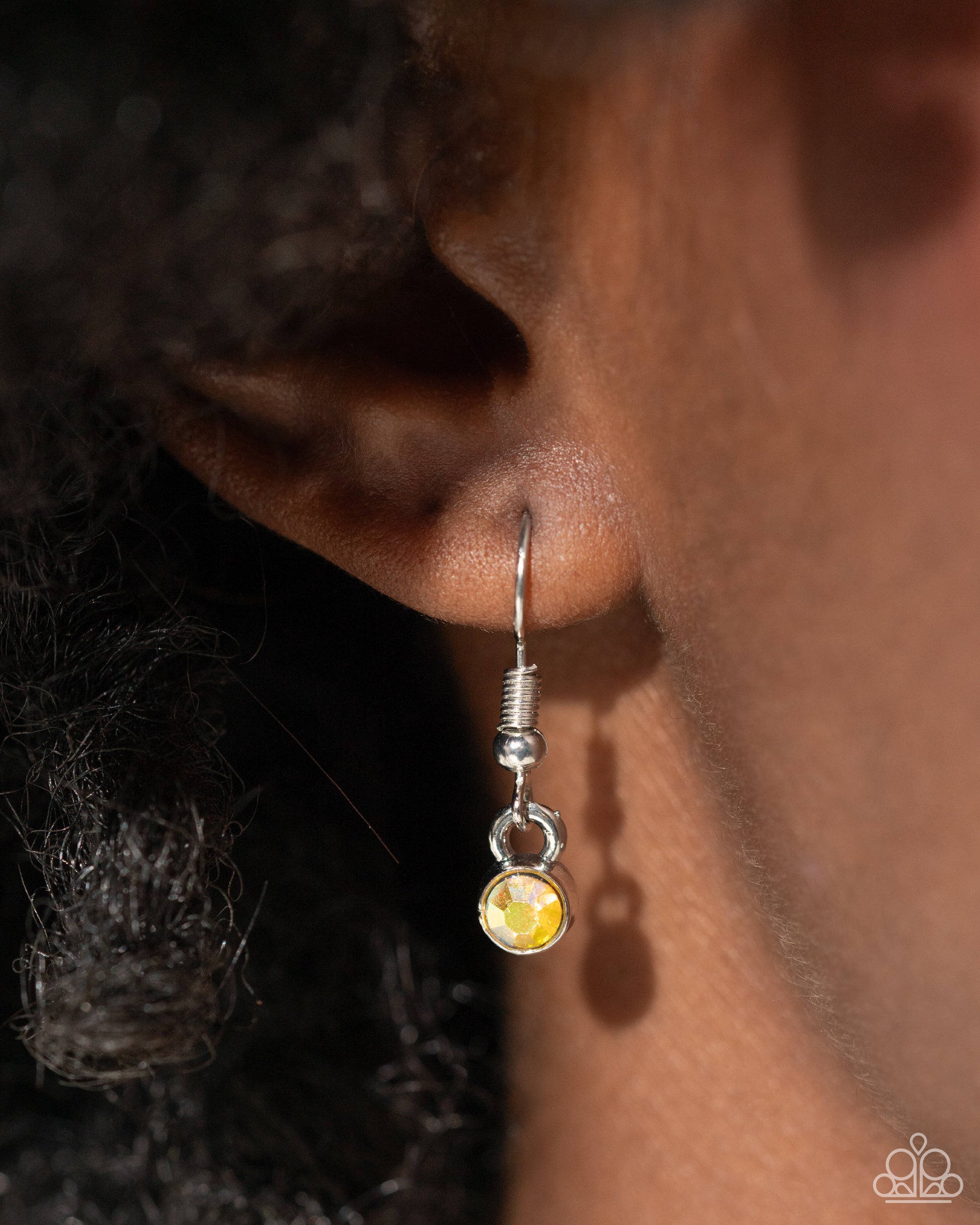 on-shimmering-wings-yellow-p2re-ywxx-110xg