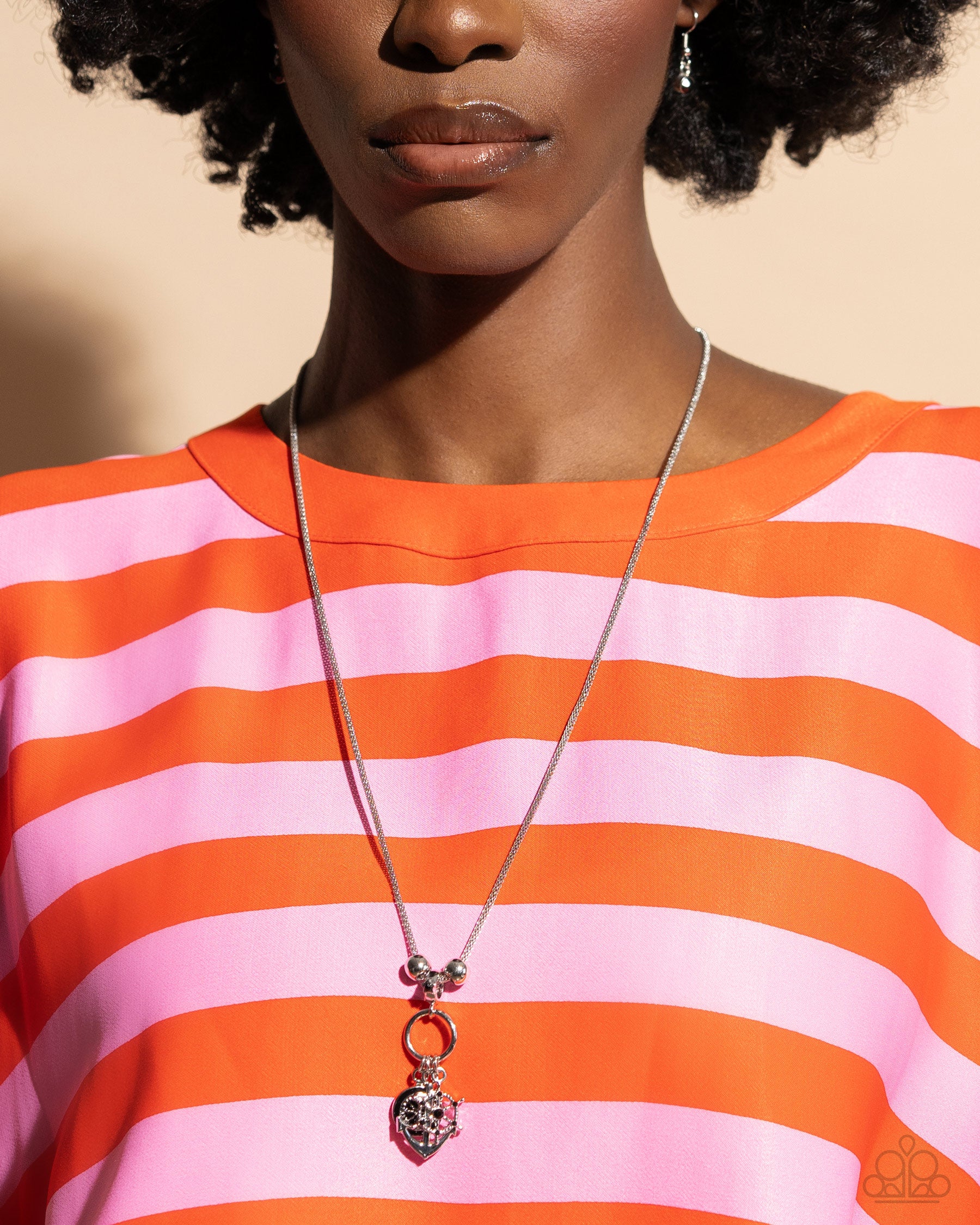 Paparazzi ♥ Nuanced Nautical - Black ♥ Necklace – LisaAbercrombie