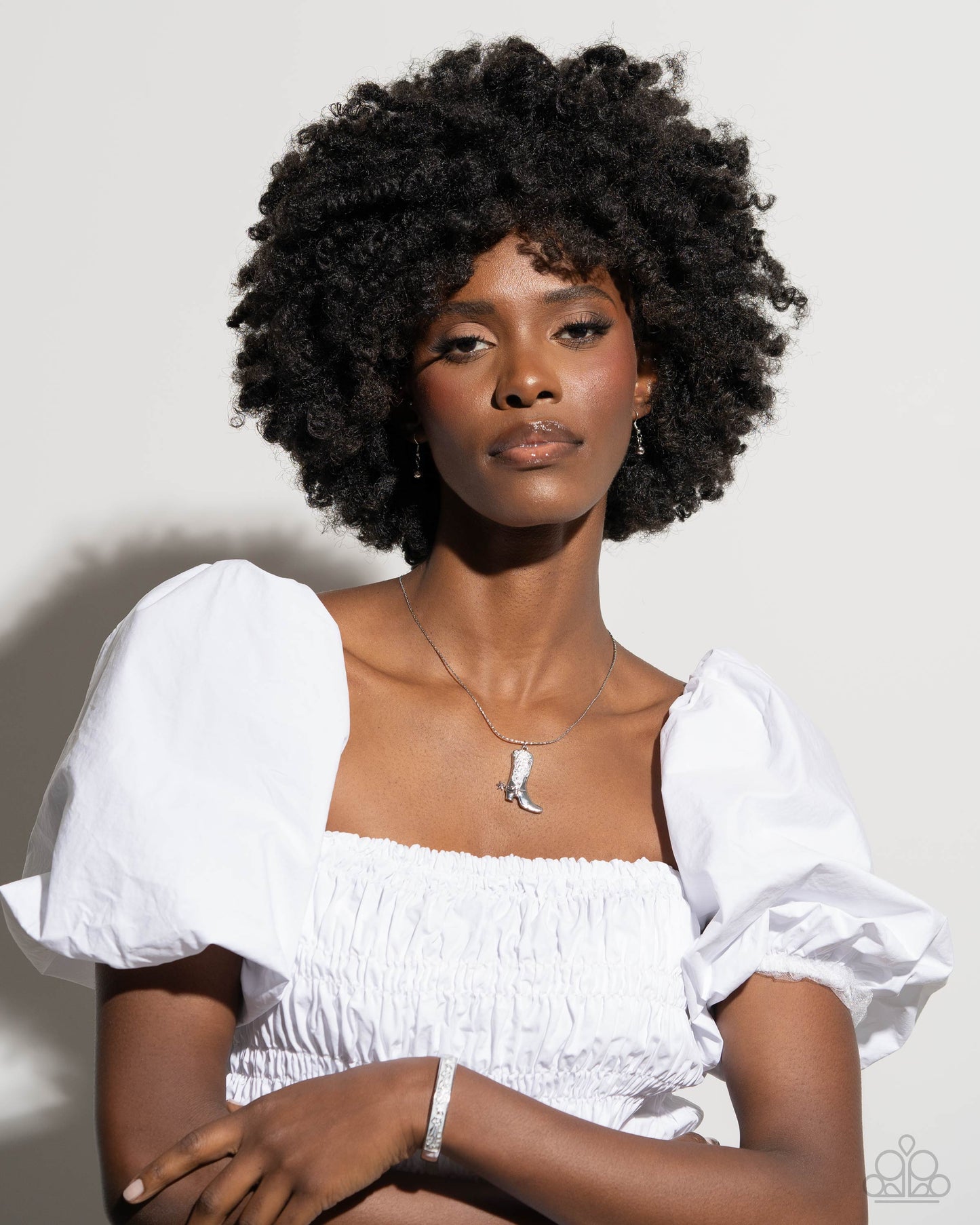 cowboy-confidence-white-p2se-wtxx-320xv