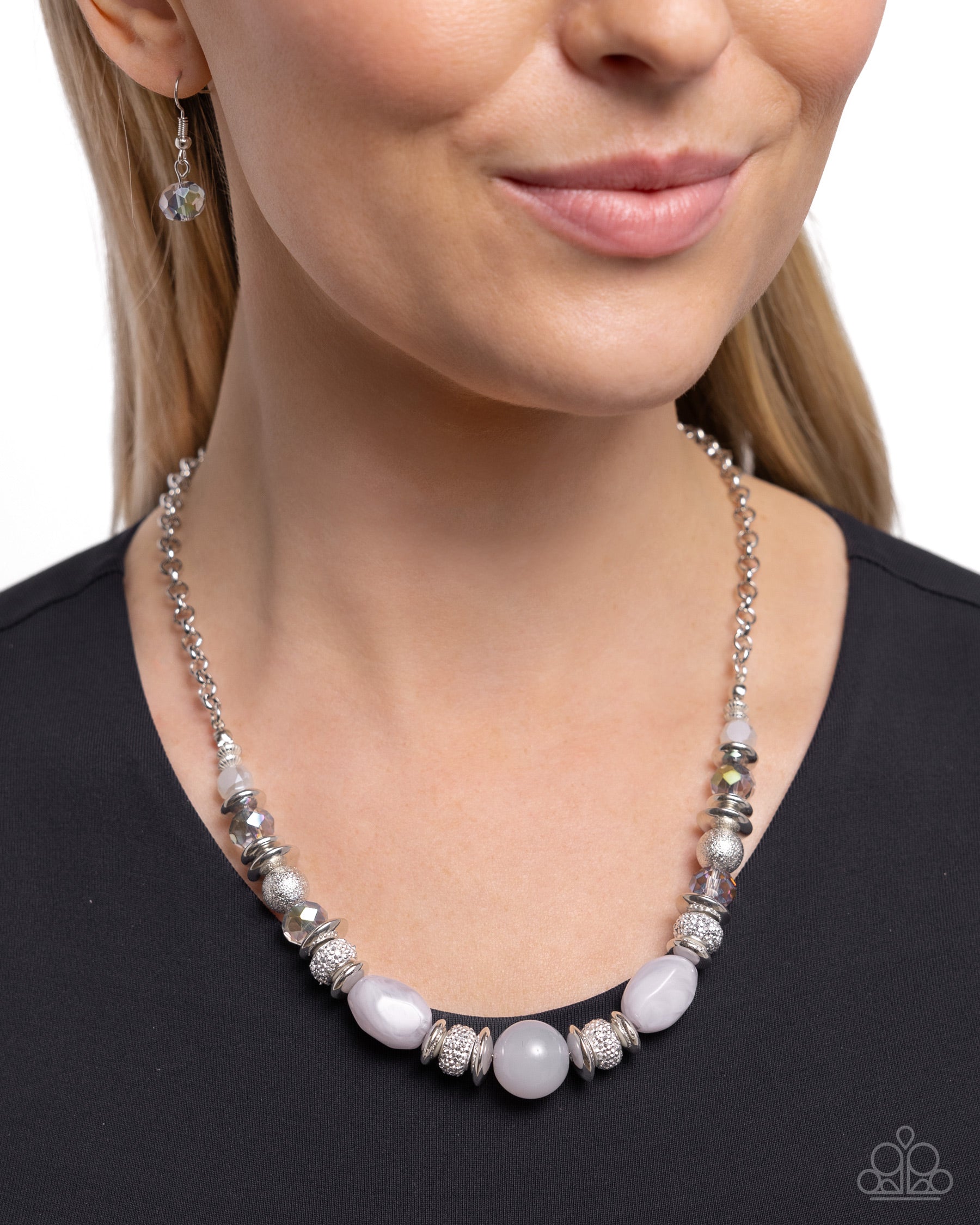 Paparazzi ♥ Refined Redux - Silver ♥ Necklace – LisaAbercrombie