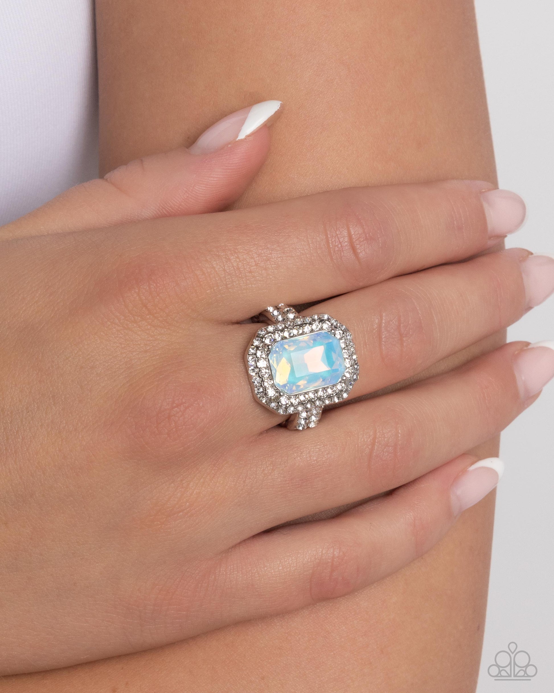 faceted-fidelity-blue-p4re-blxx-262xx