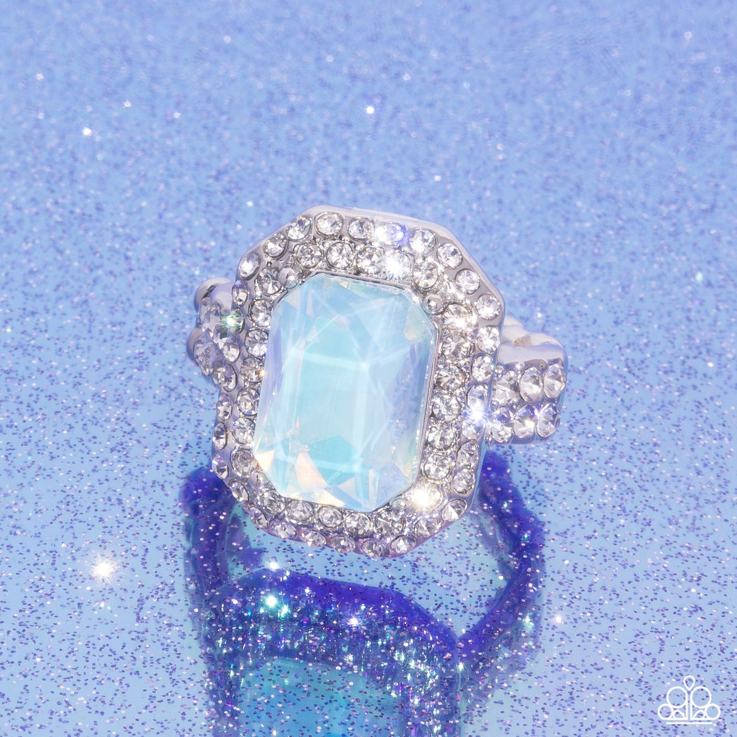 faceted-fidelity-blue-p4re-blxx-262xx