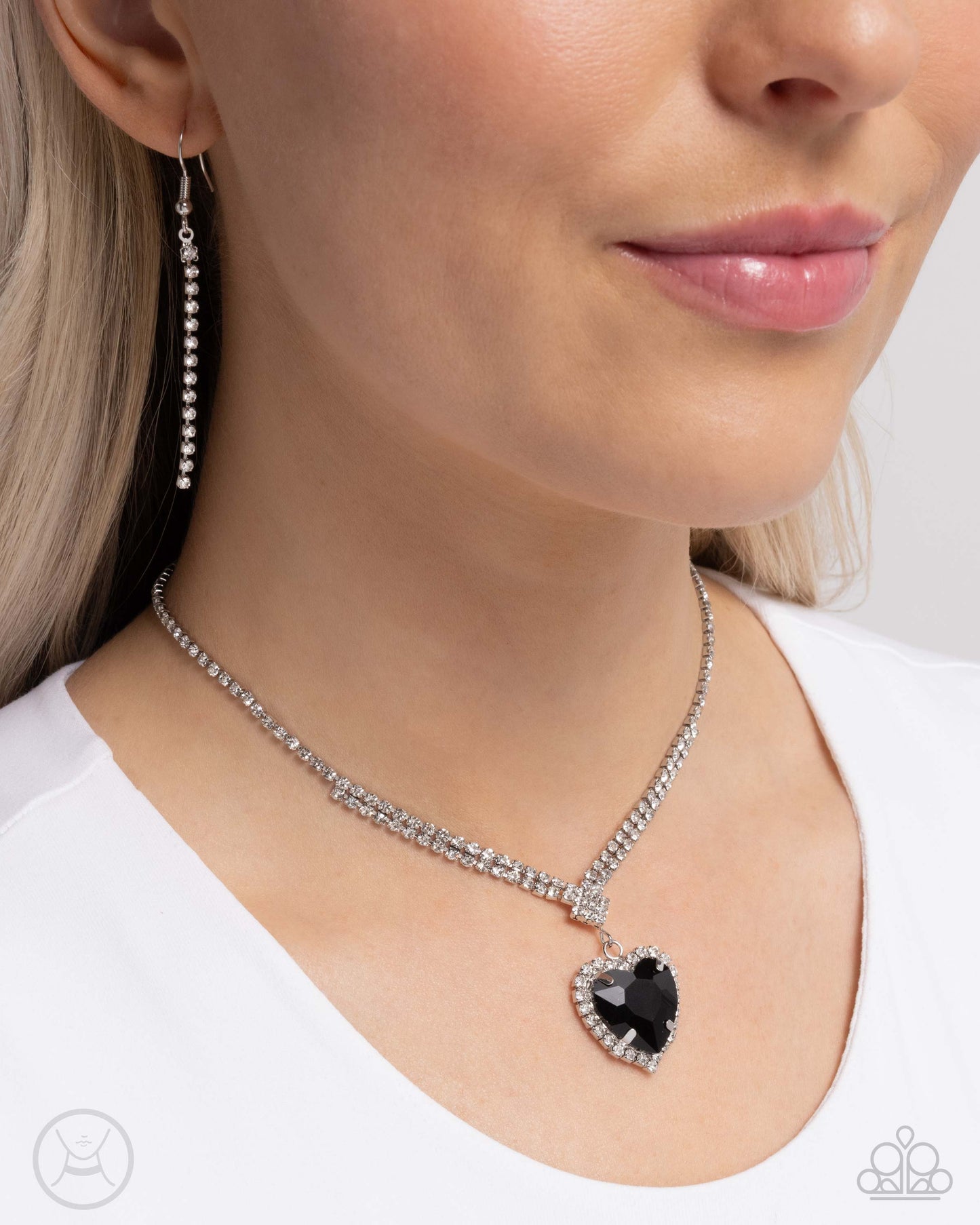 parisian-playdate-black-p2ch-bkxx-112xx